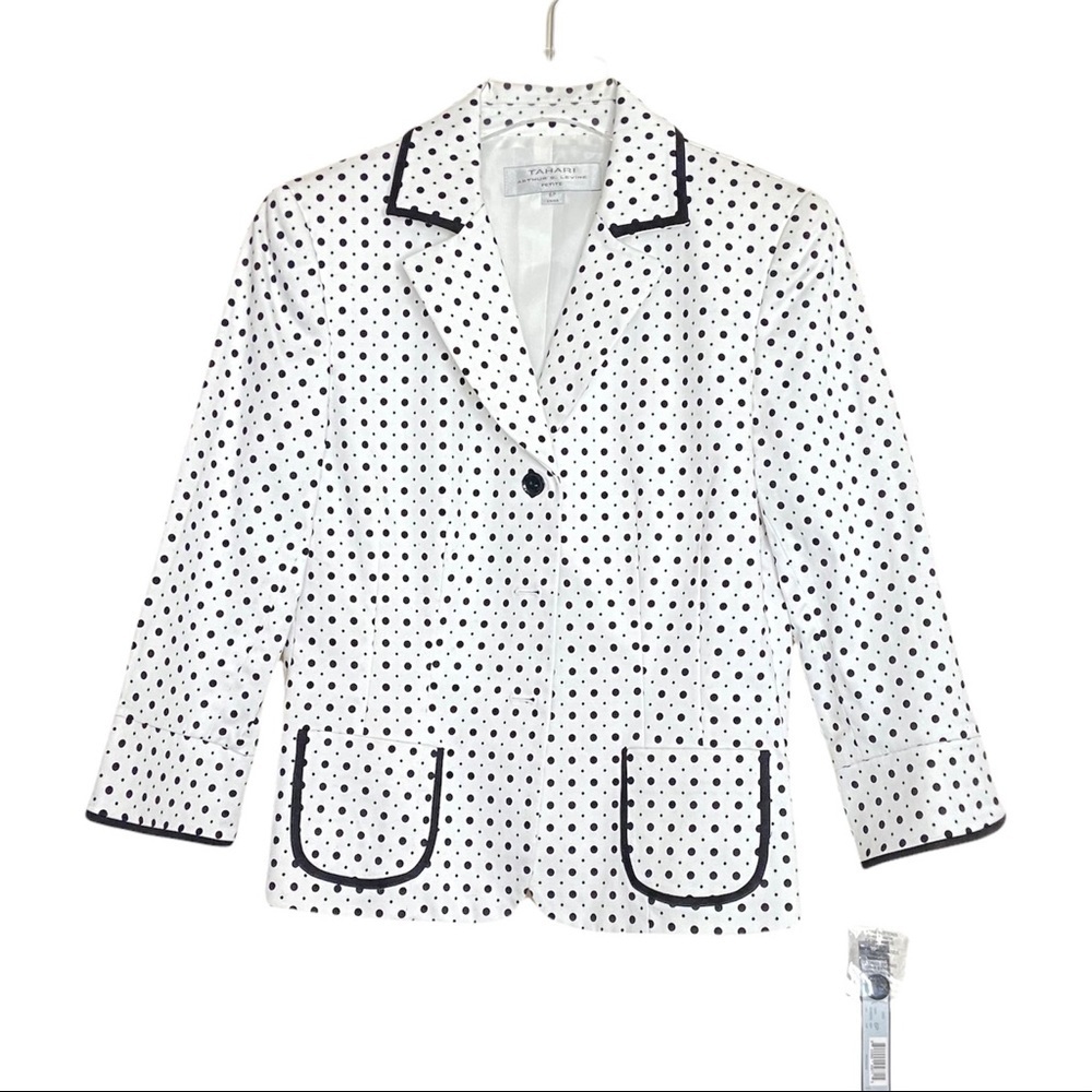 Tahari Arthur S. Levine White and Black Polka Dot Blazer. Size 6P